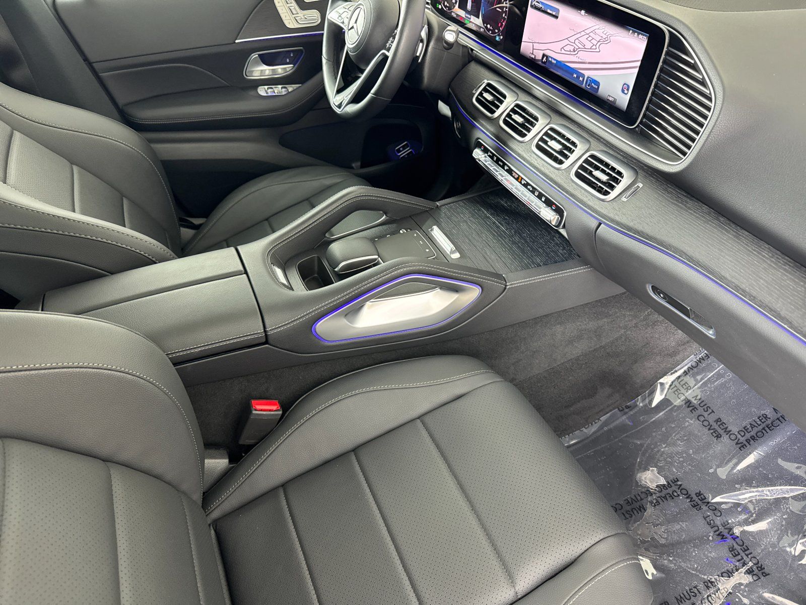 2025 Mercedes-Benz GLE GLE 450e — full photo 16 of 29