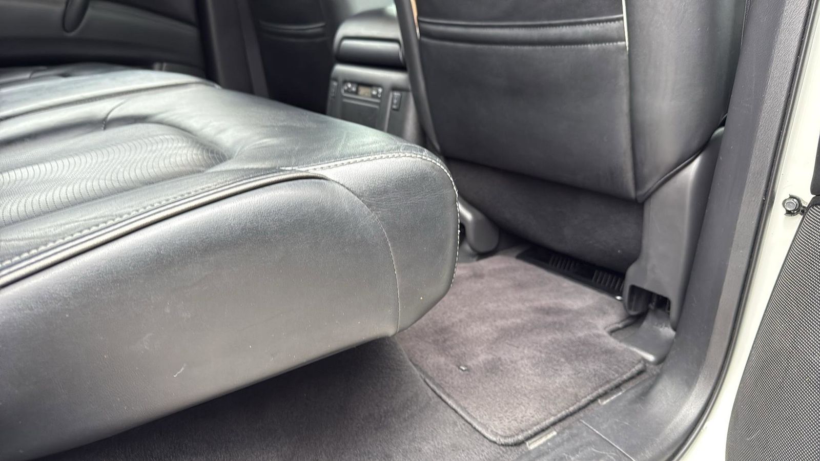 Used Car 2015 Infiniti Qx80  Base For Sale Under $15,000 In Austin, Texas