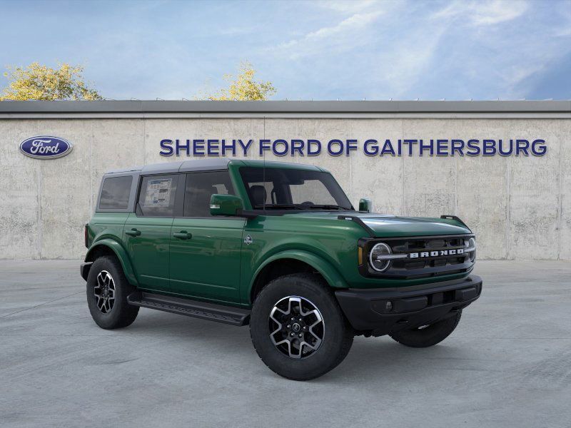 2025 Ford Bronco Outer Banks 4x4's photo