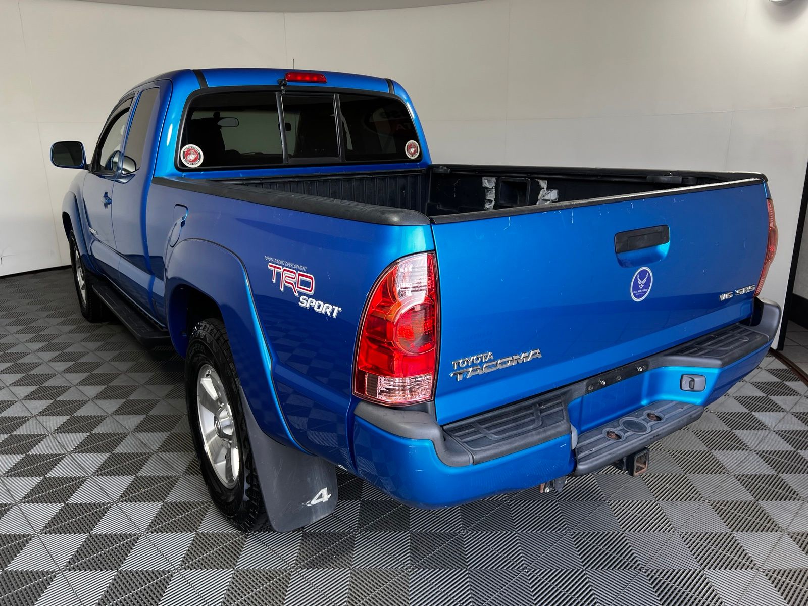 Thumbnail: 2007 Toyota Tacoma - 7