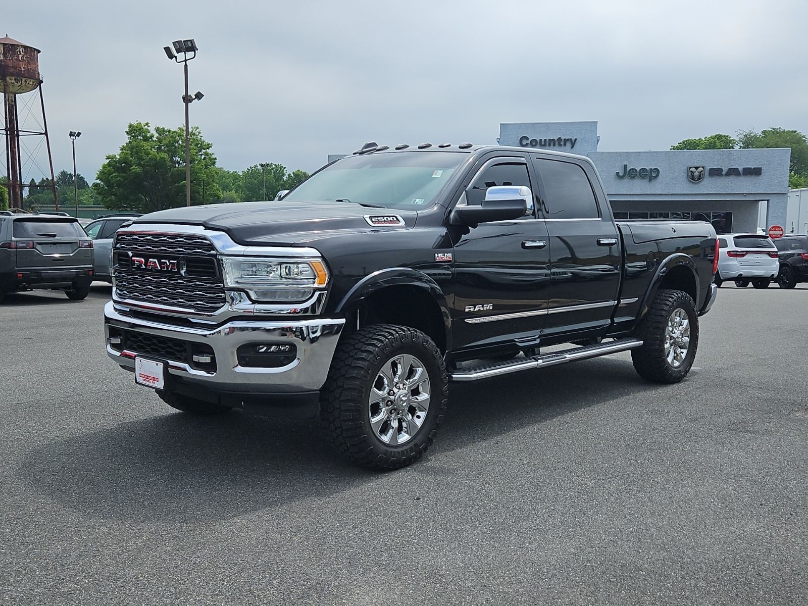 Diamond Black Crystal Pearlcoat 2022 RAM 2500 Limited Crew Cab 4WD Pickup Truck Four-Wheel Drive 8-Speed Automatic