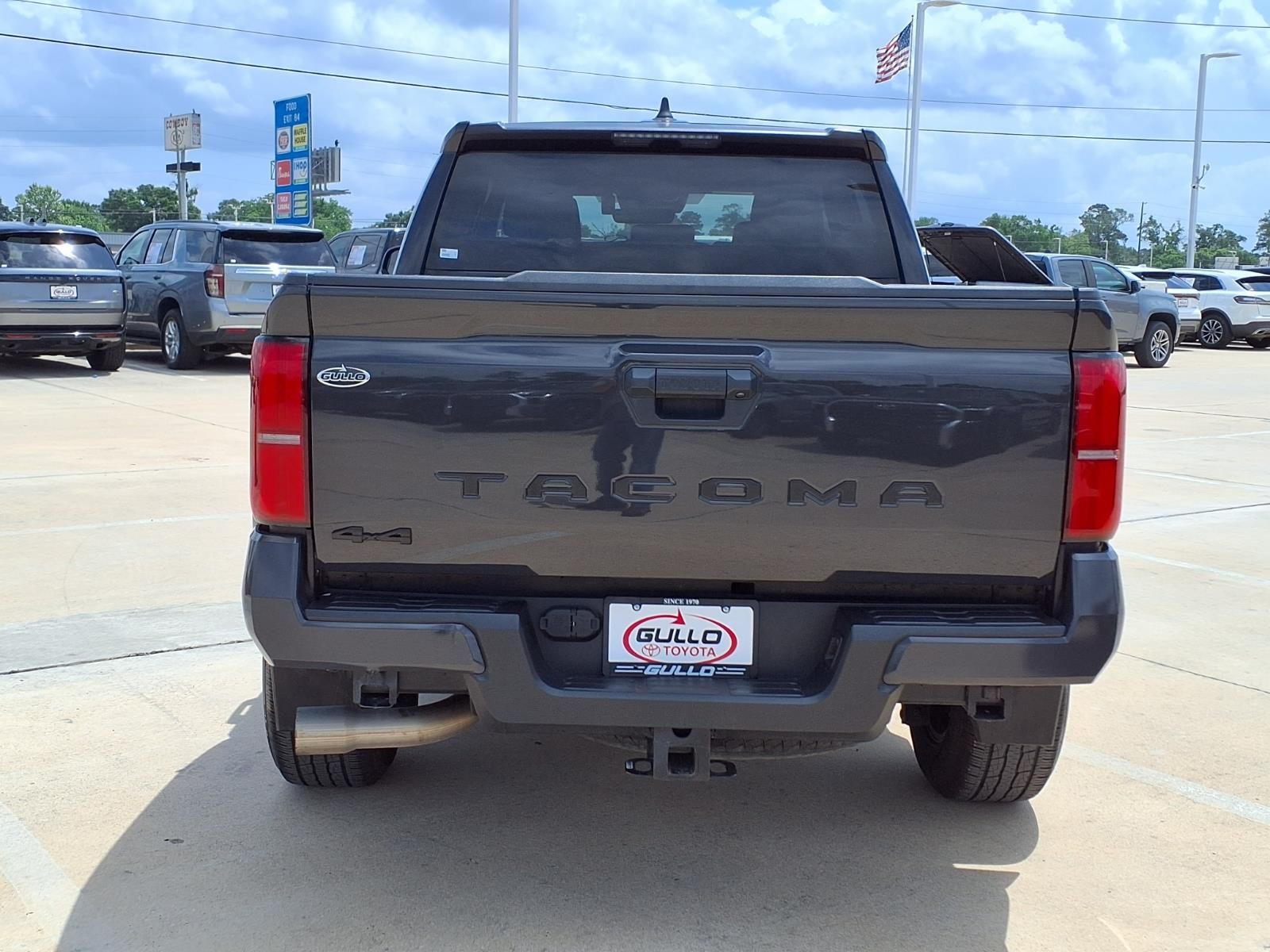 2024 Toyota Tacoma SR5 - 7