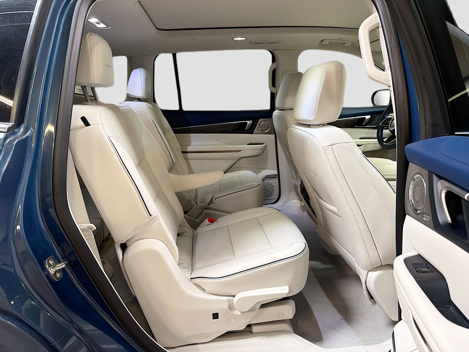 Used 2026 Blue Buick Avenir image 30