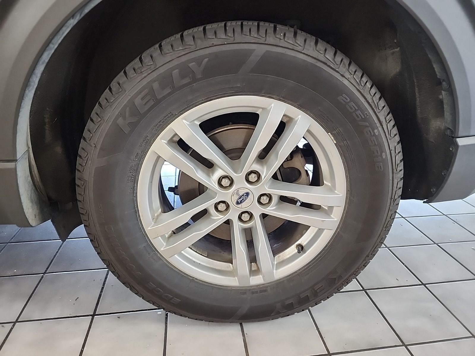 Certified Used 2021 Agate Black Metallic Ford XLT image 28