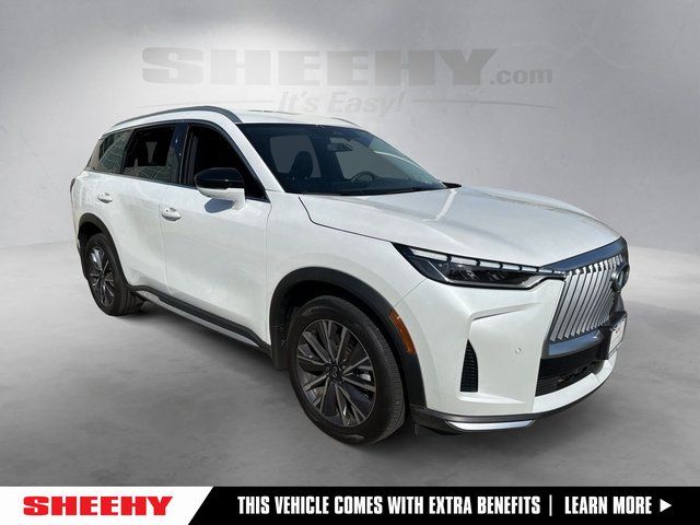 Radiant White 2026 INFINITI QX60 Luxe AWD SUV / Crossover All-Wheel Drive 9-Speed Automatic