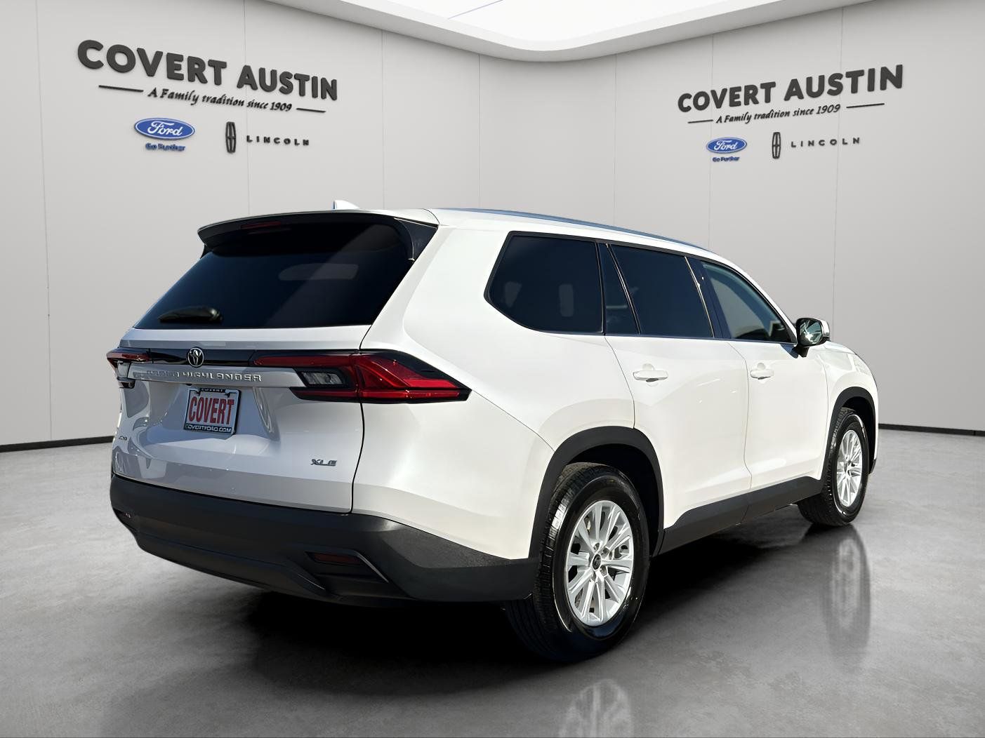 Used Car 2024 Toyota Grand Highlander  Xle For Sale Under $50,000 In Austin, Texas