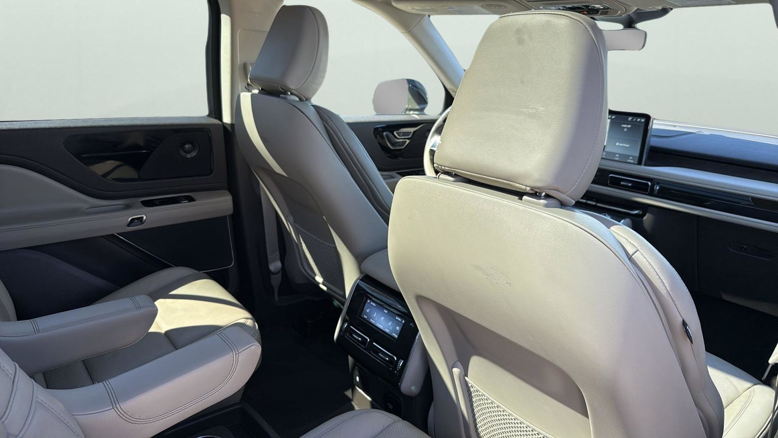 Used Car 2023 Lincoln Aviator  Reserve For Sale Under $50,000 In Austin, Texas