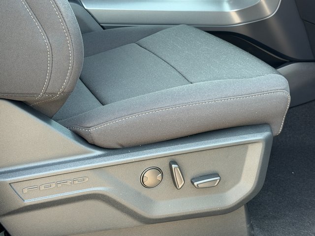 New 2026 Carbonized Gray Metallic Ford XLT image 9