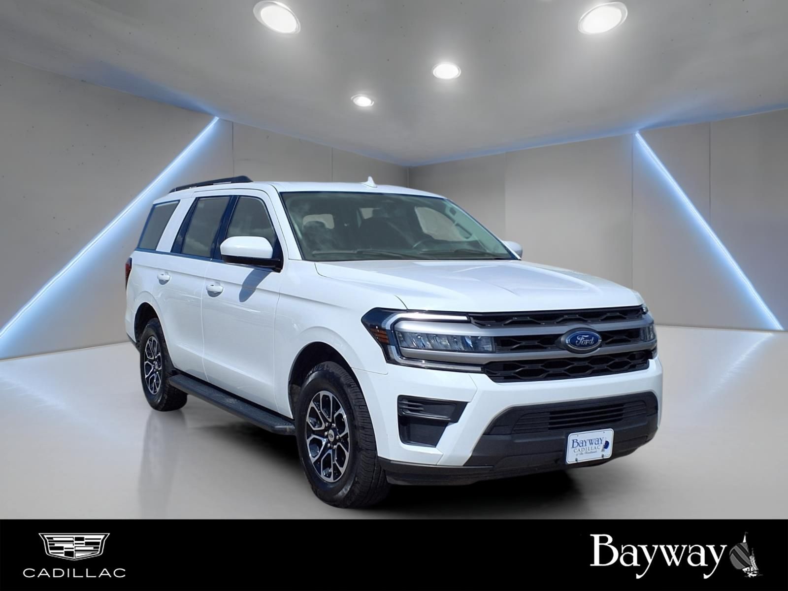 2022 Ford Expedition XLT White at EAG Ford Navasota