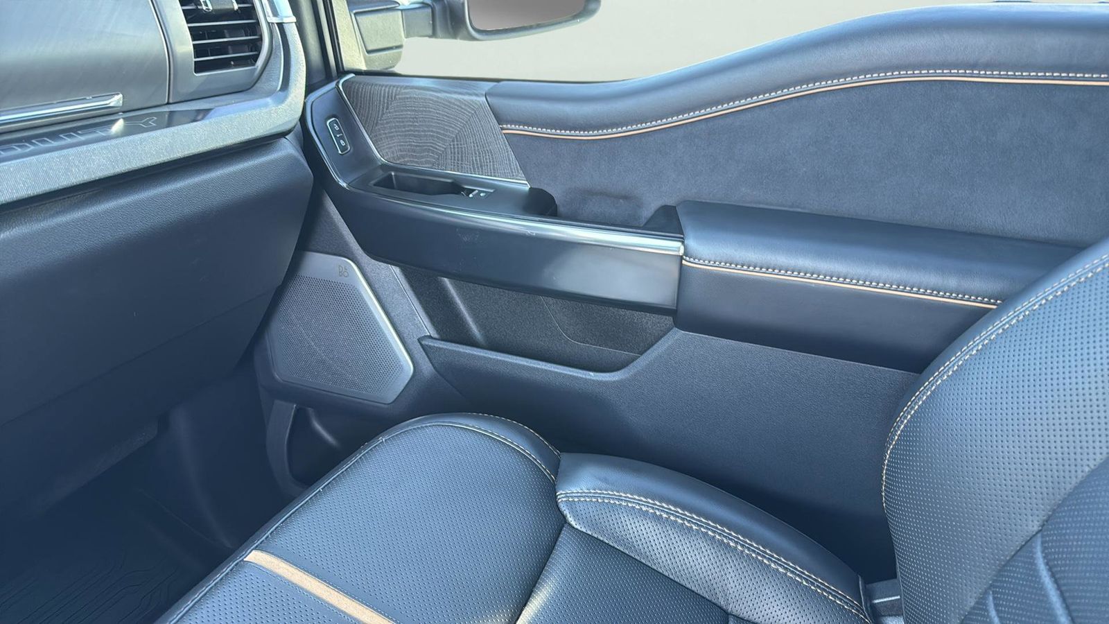 Used Car 2024 Ford F-250sd  Platinum For Sale Under $90,000 In Austin, Texas