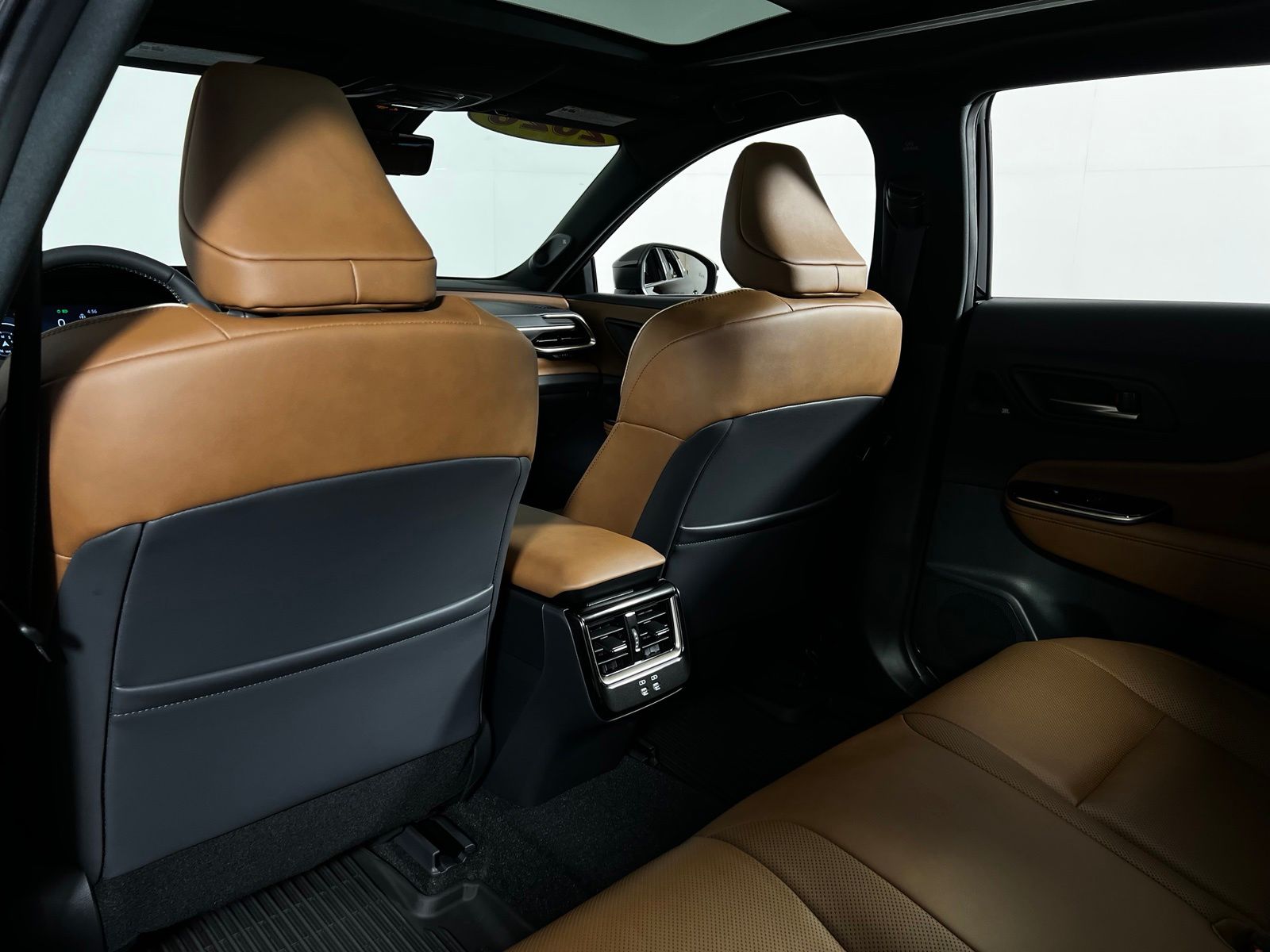 Thumbnail: 2026 Toyota Crown Signia - 23