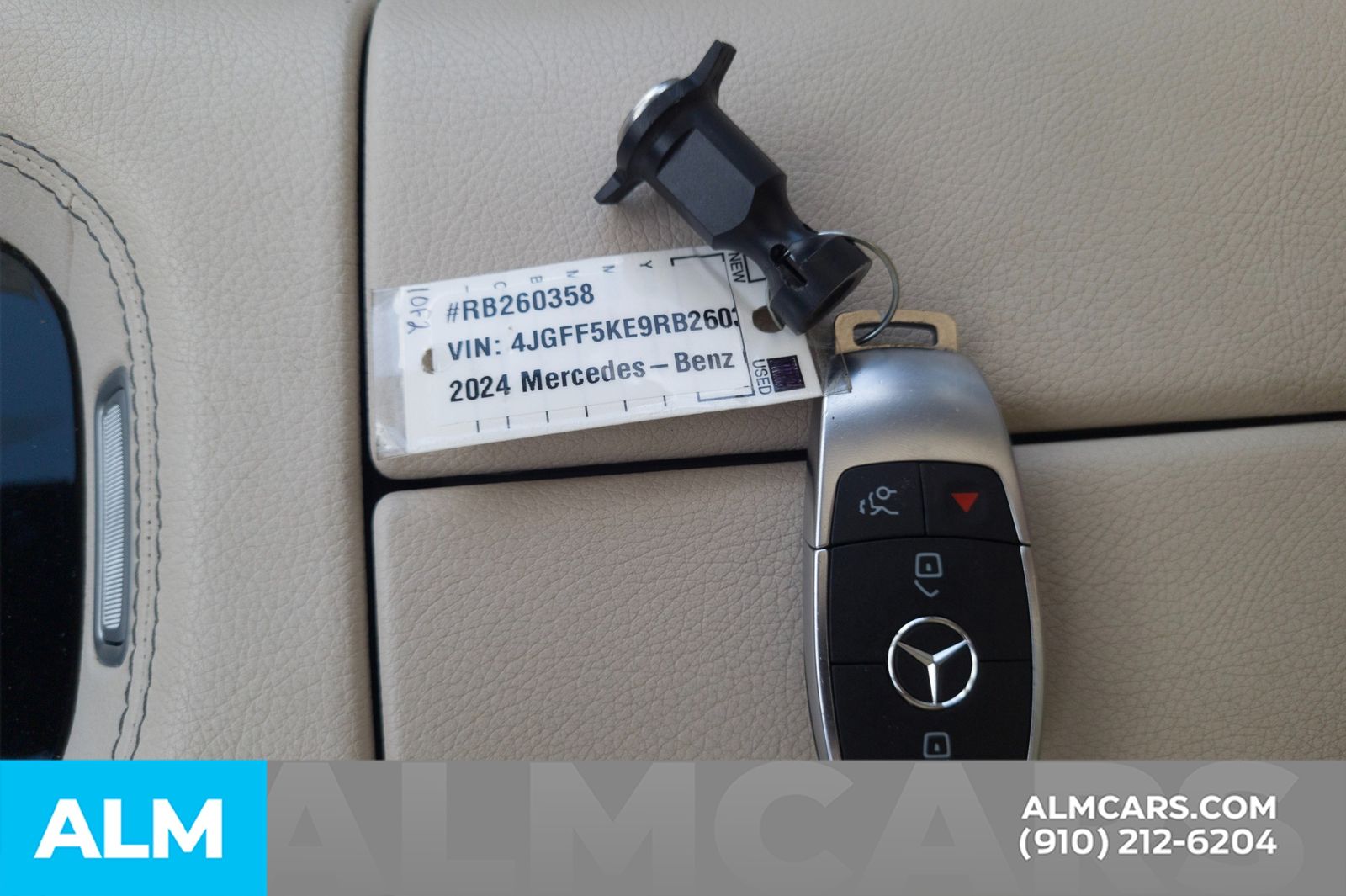 Used 2024 Black Mercedes-Benz GLS 450 image 38