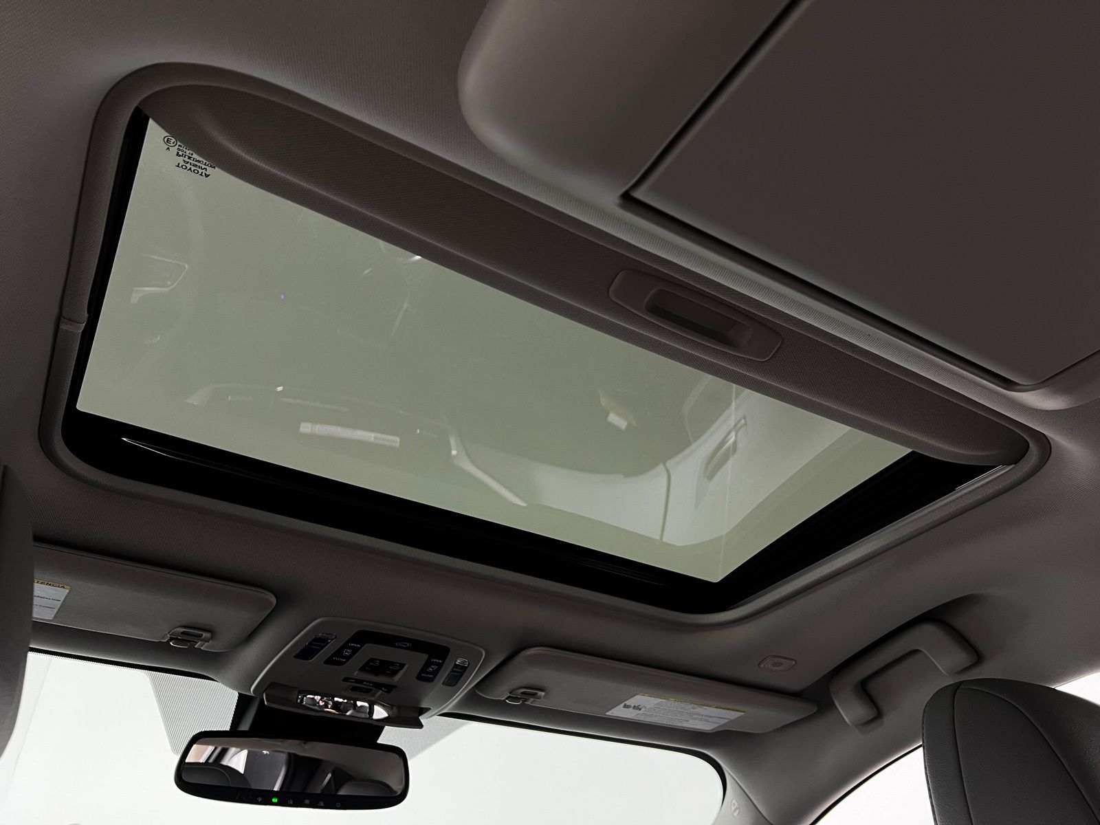 2025 Toyota Sienna XLE 4