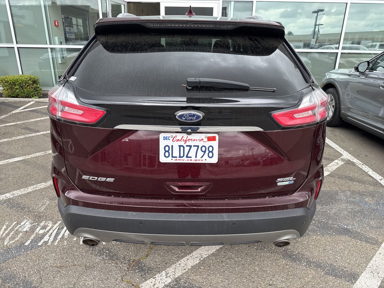 Used 2020 Red Ford SEL image 4