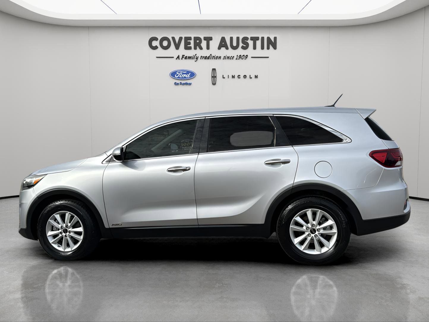 Used Car 2019 Kia Sorento  Lx For Sale Under $15,000 In Austin, Texas