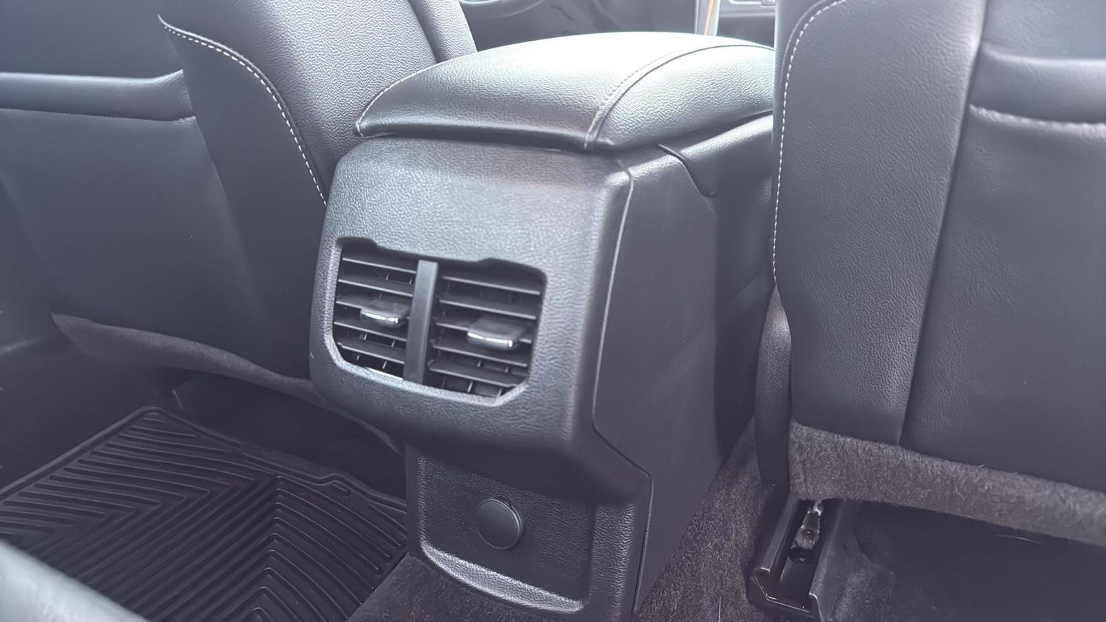 Used Car 2017 Ford Fusion  Se For Sale Under $12,000 In Austin, Texas