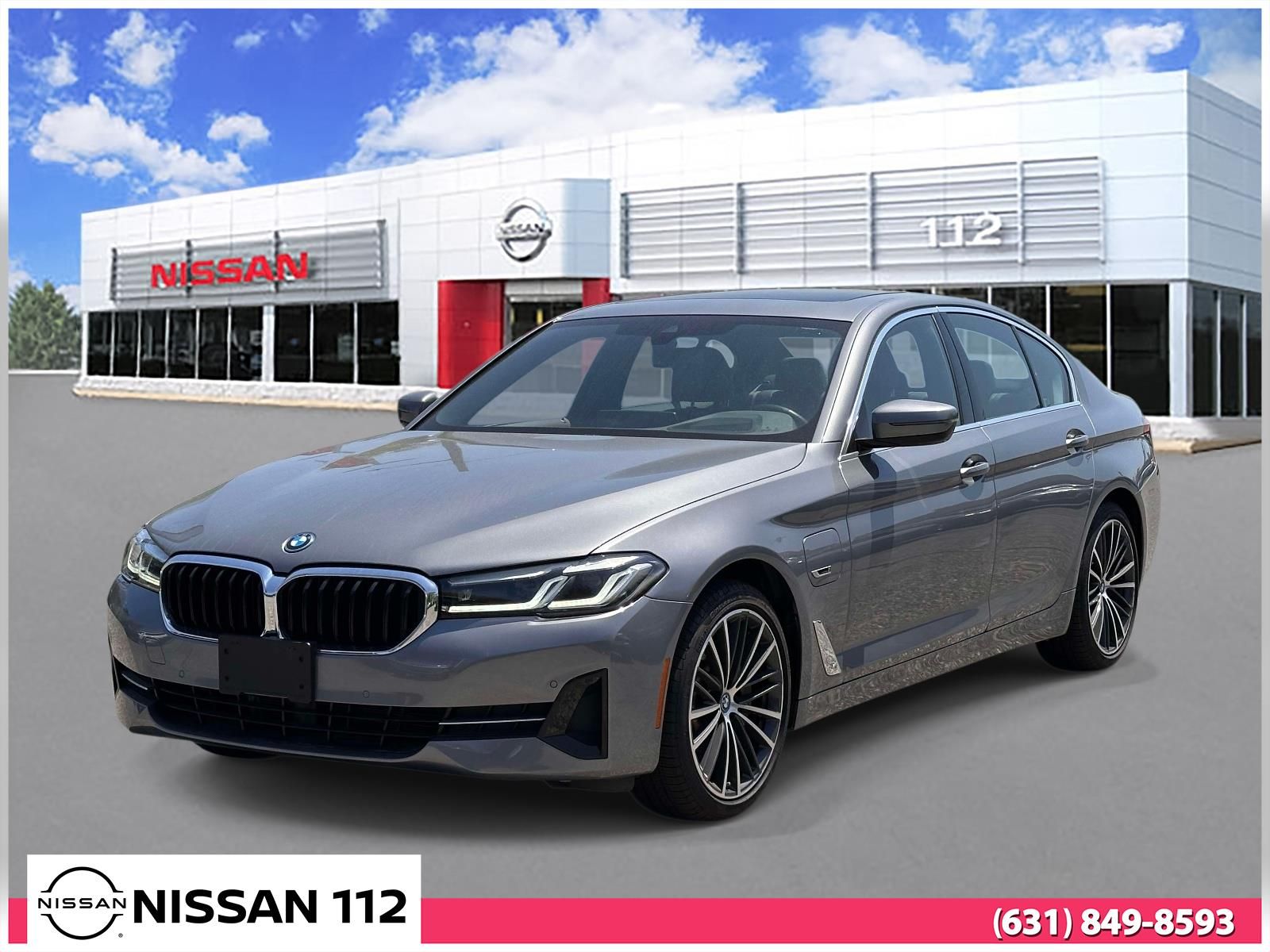 Gray Metallic 2023 BMW 5 Series Sedan All-Wheel Drive 8-Speed Automatic