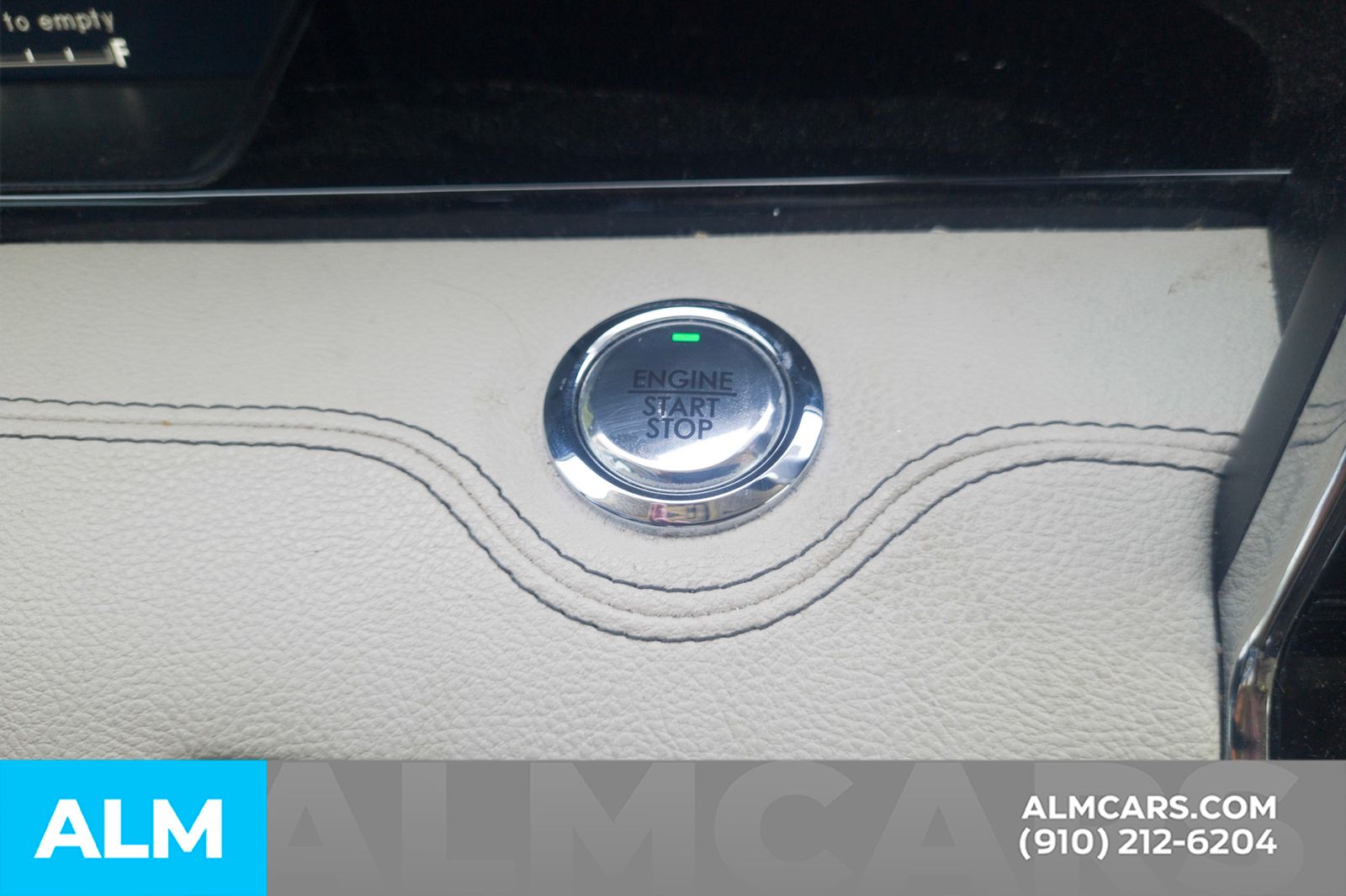 Used 2021 Black Lincoln Reserve image 16