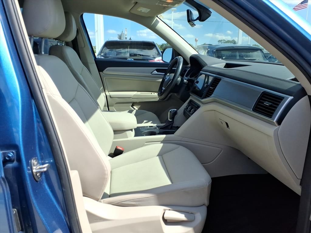2019 Volkswagen Atlas 3.6L V6 SE Blue at DeMontrond Auto Country