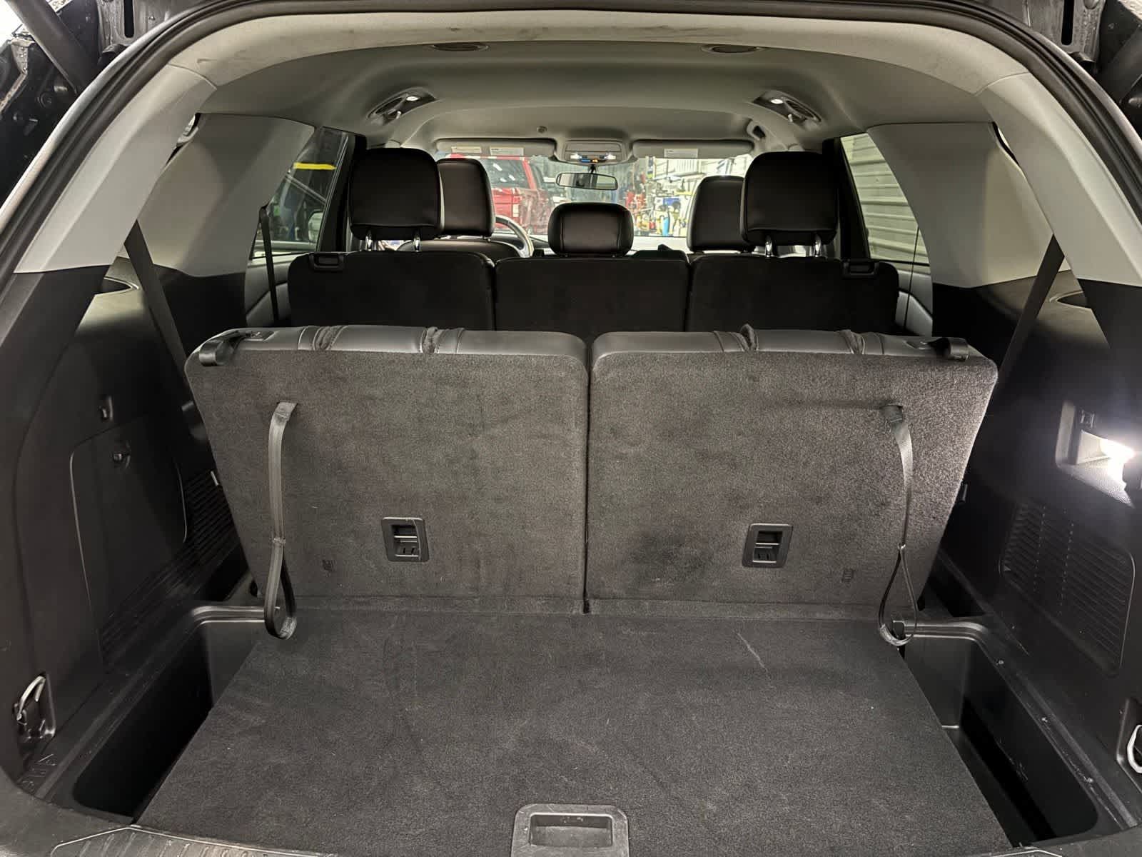 2023 Ford Explorer XLT - Photo 35