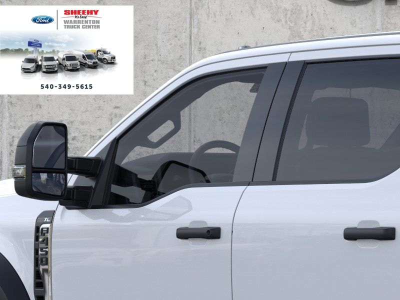 New 2026 Oxford White Ford XL image 3