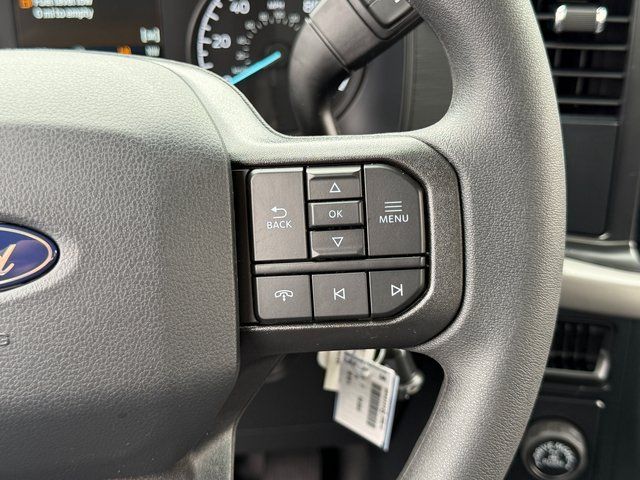 New 2026 Oxford White Ford XL image 24