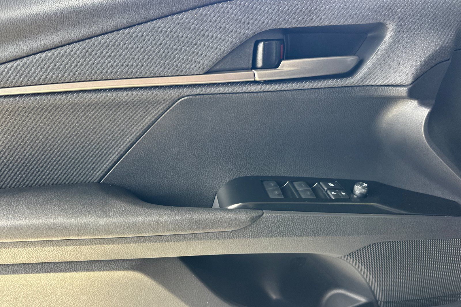 New 2026  Toyota SE image 10