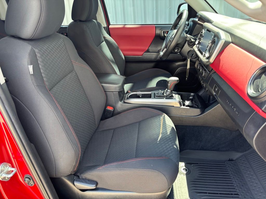 Used Car 2022 Toyota Tacoma  For Sale Under $30,000 In Austin, Texas