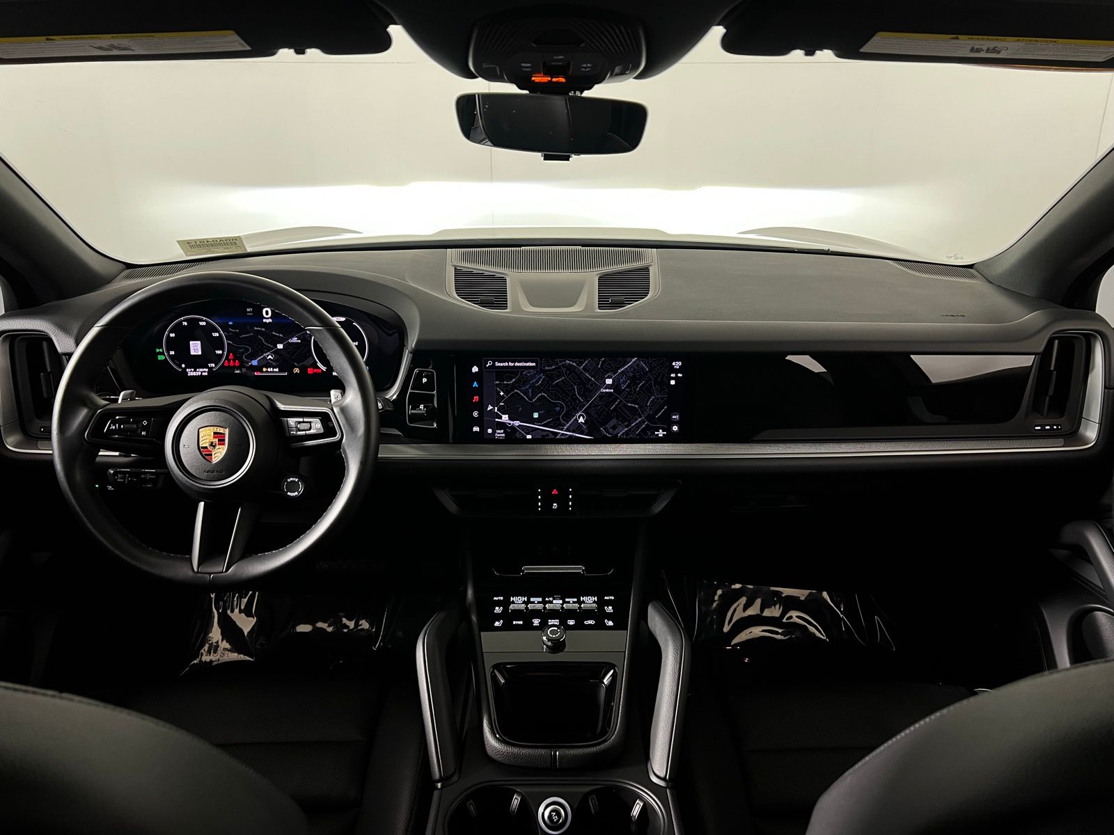 Thumbnail: 2024 Porsche Cayenne - 28