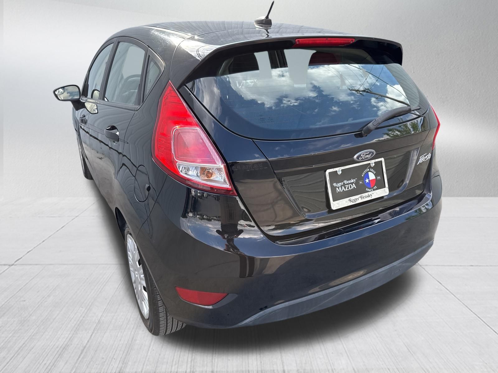 Used Car 2017 Ford Fiesta  S For Sale Under $10,000 In Austin, Texas