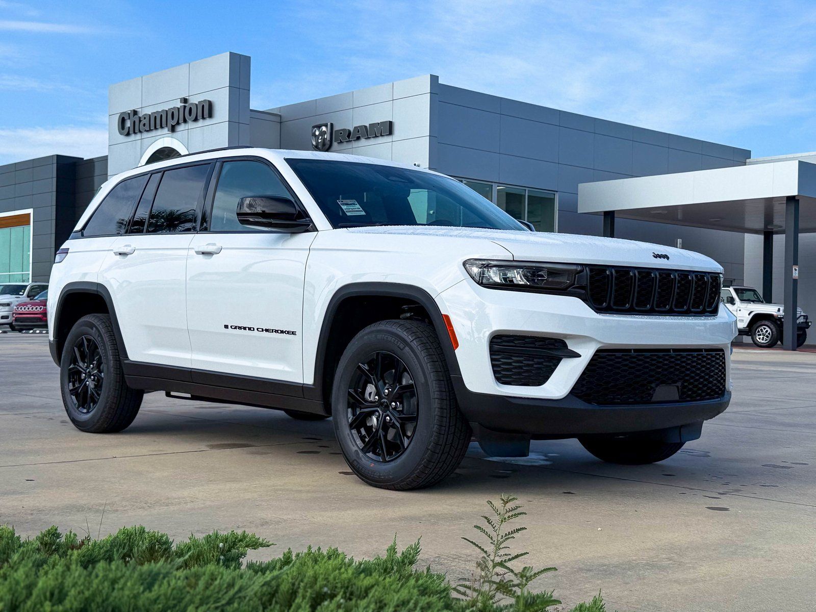 2025 Jeep Grand Cherokee Altitude X 4WD