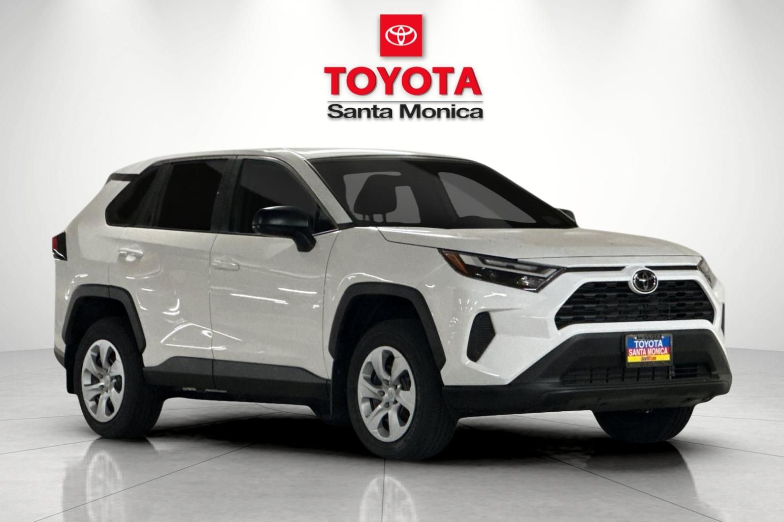 2025 Toyota RAV4 LE FWD