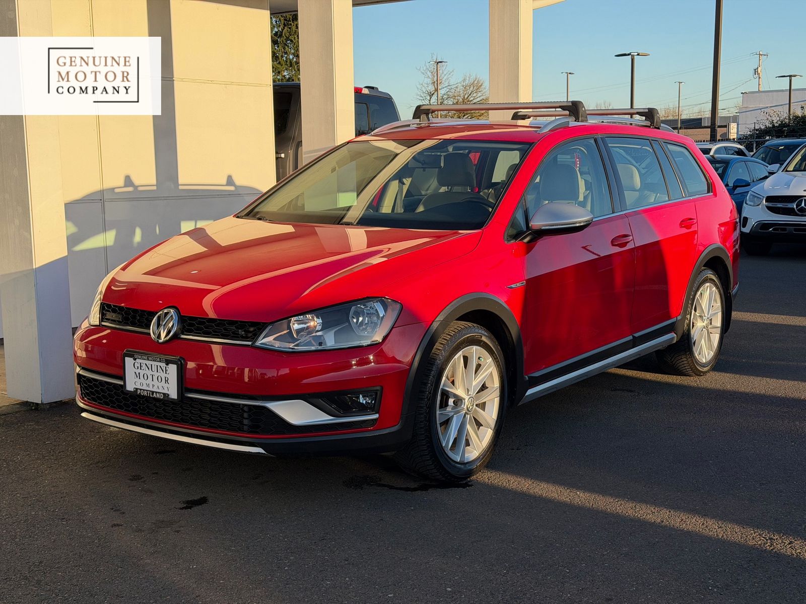 Tornado Red 2017 Volkswagen Golf Alltrack S 4Motion AWD Wagon All-Wheel Drive 6-Speed Dual Clutch