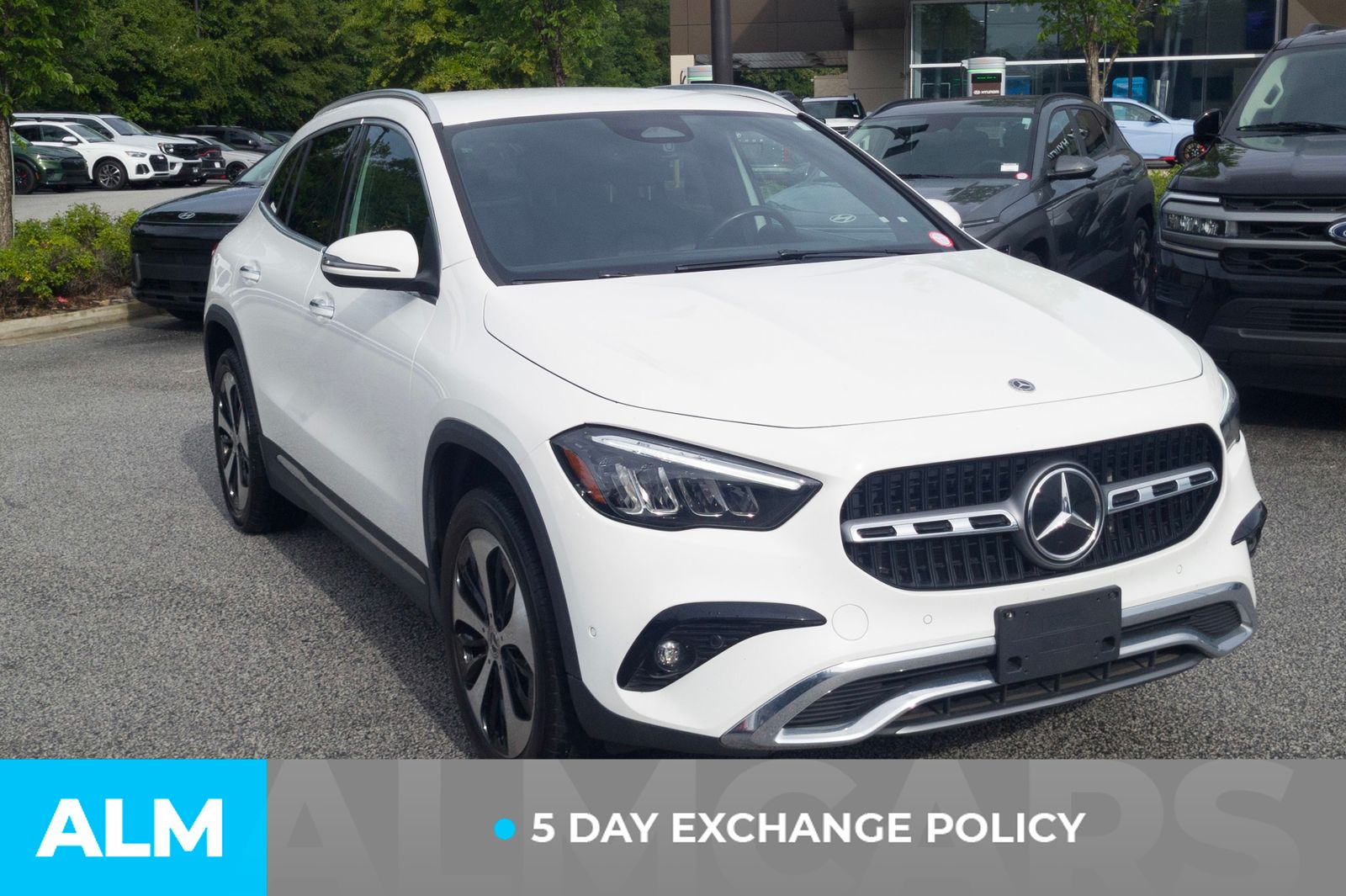Used 2025 Polar White Mercedes-Benz GLA 250 image 3