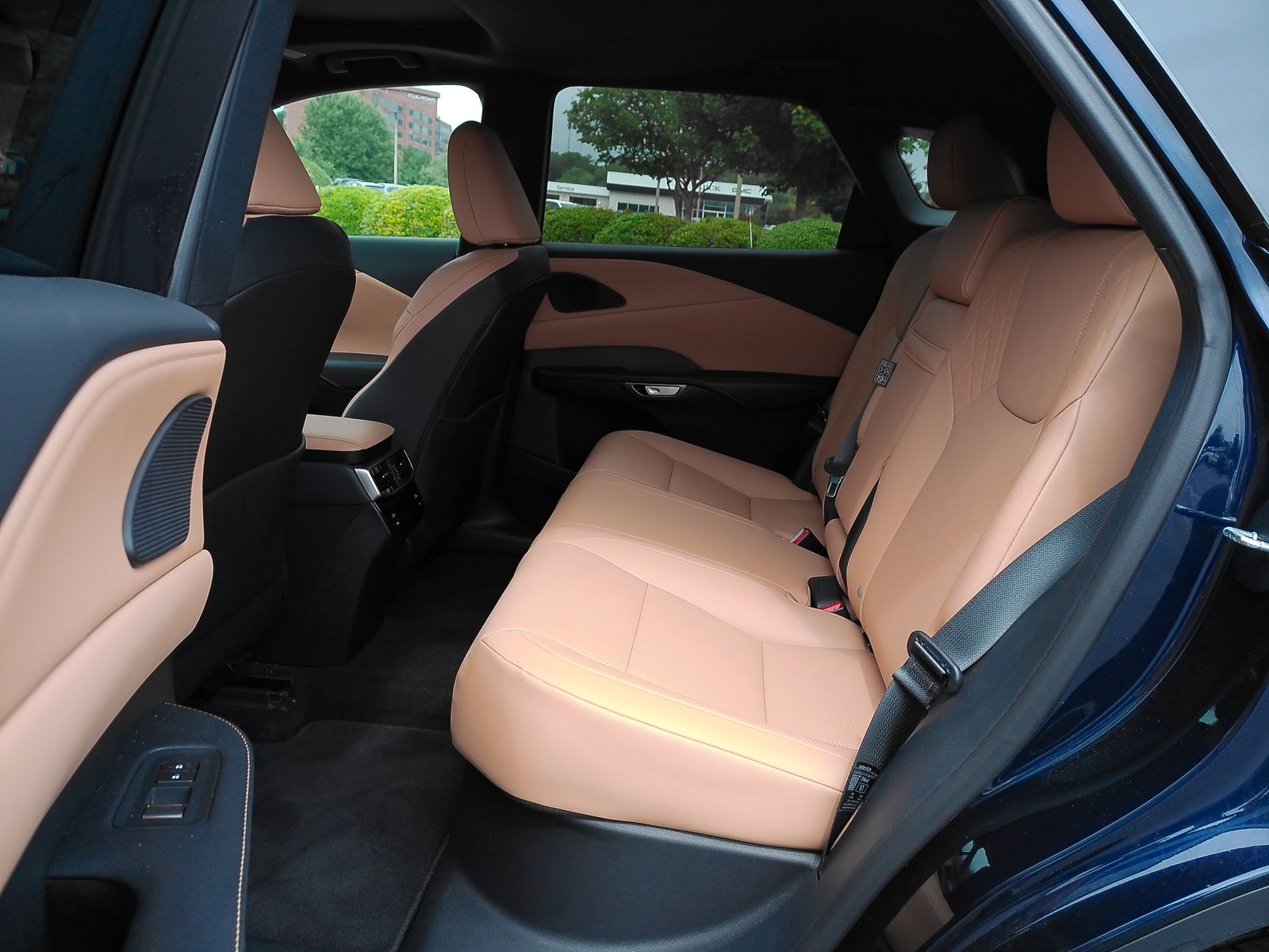 Used 2026  Lexus 350 Premium image 7