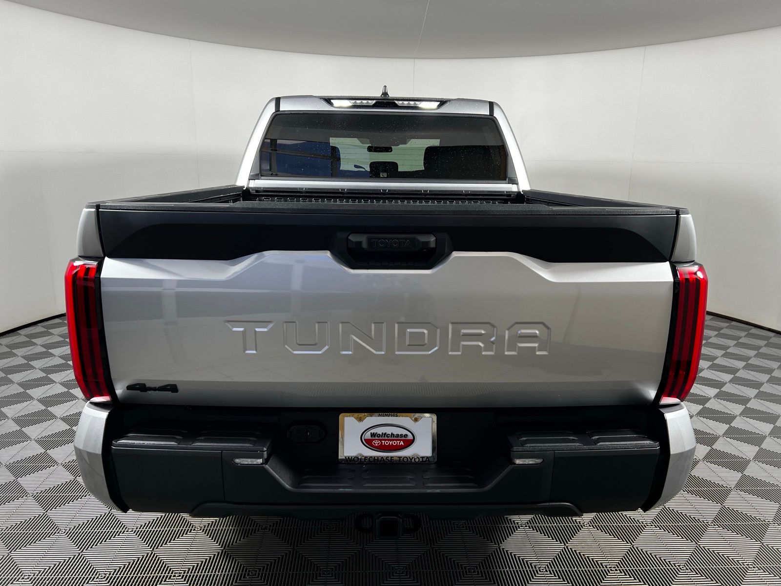 2025 Toyota Tundra SR 11