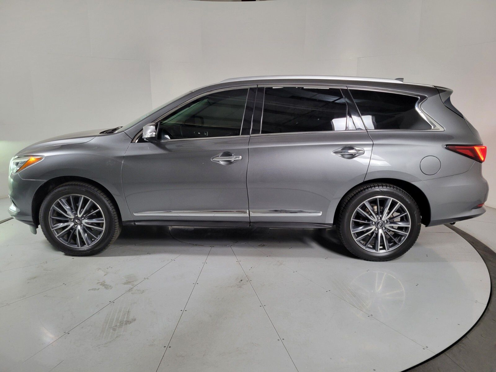 2019 INFINITI QX60 LUXE 6