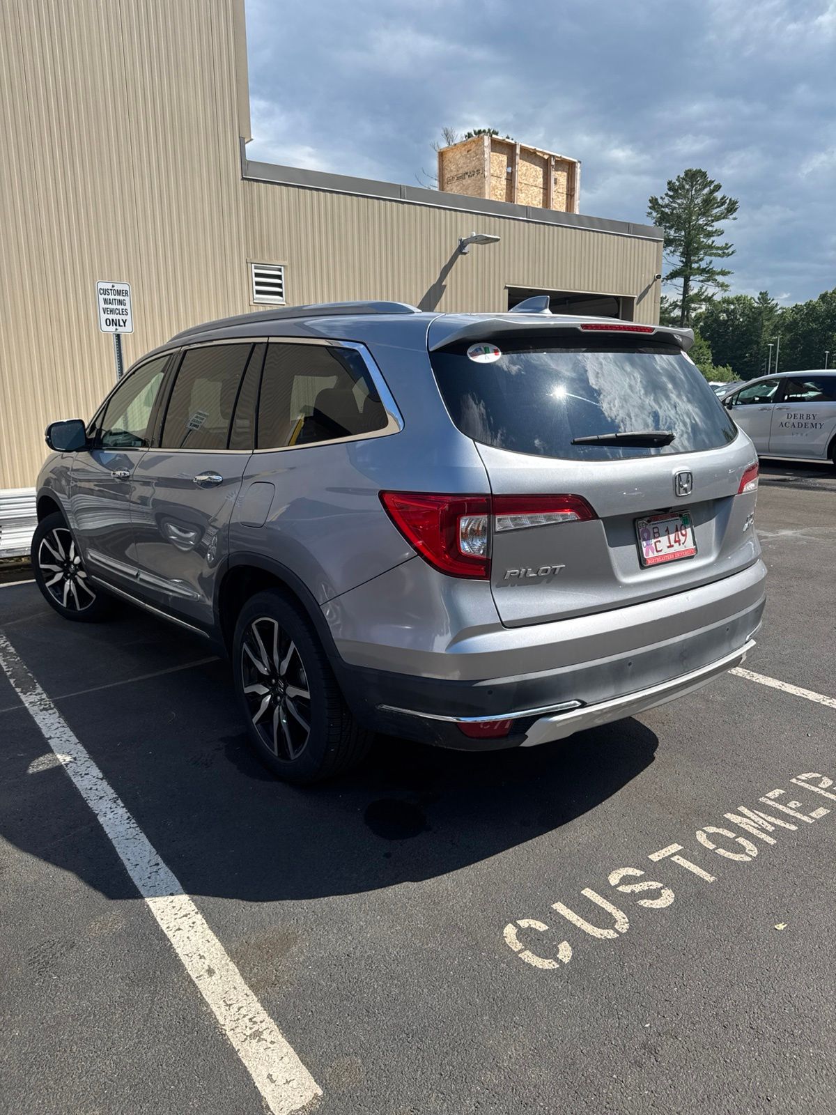 Used 2019  Honda Elite image 5