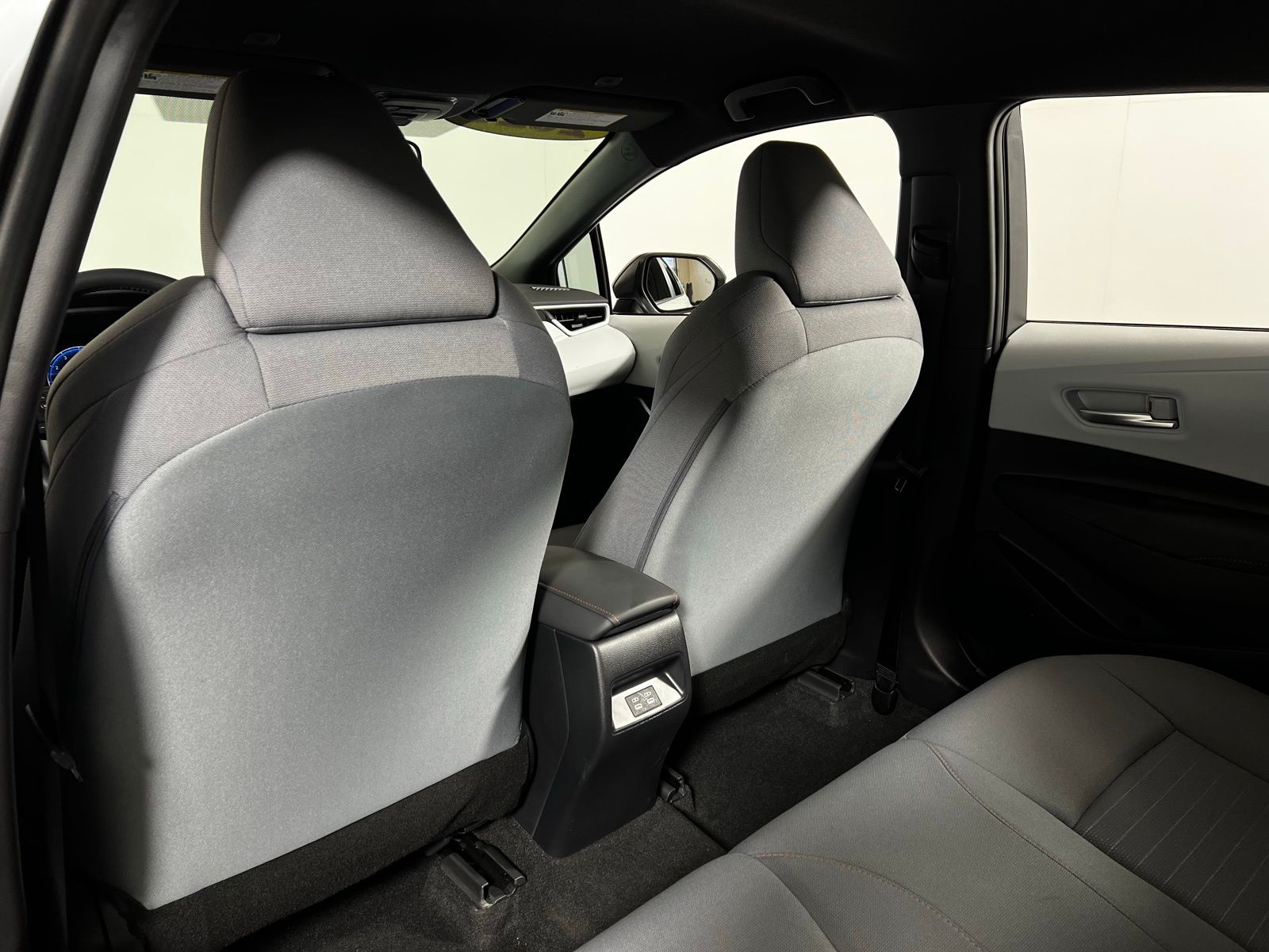 Thumbnail: 2025 Toyota Corolla - 20