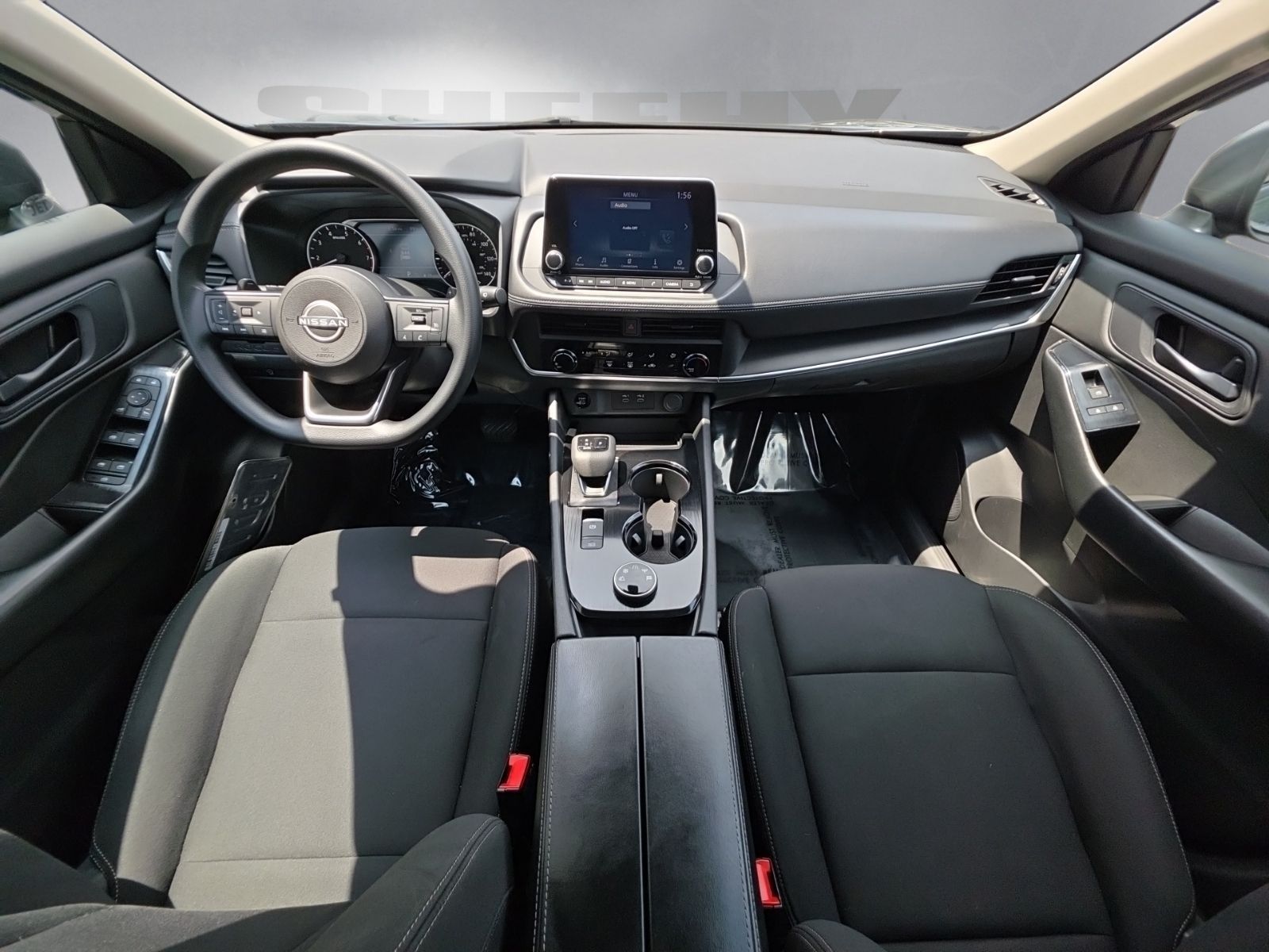 Used 2024 Gray Nissan S image 3
