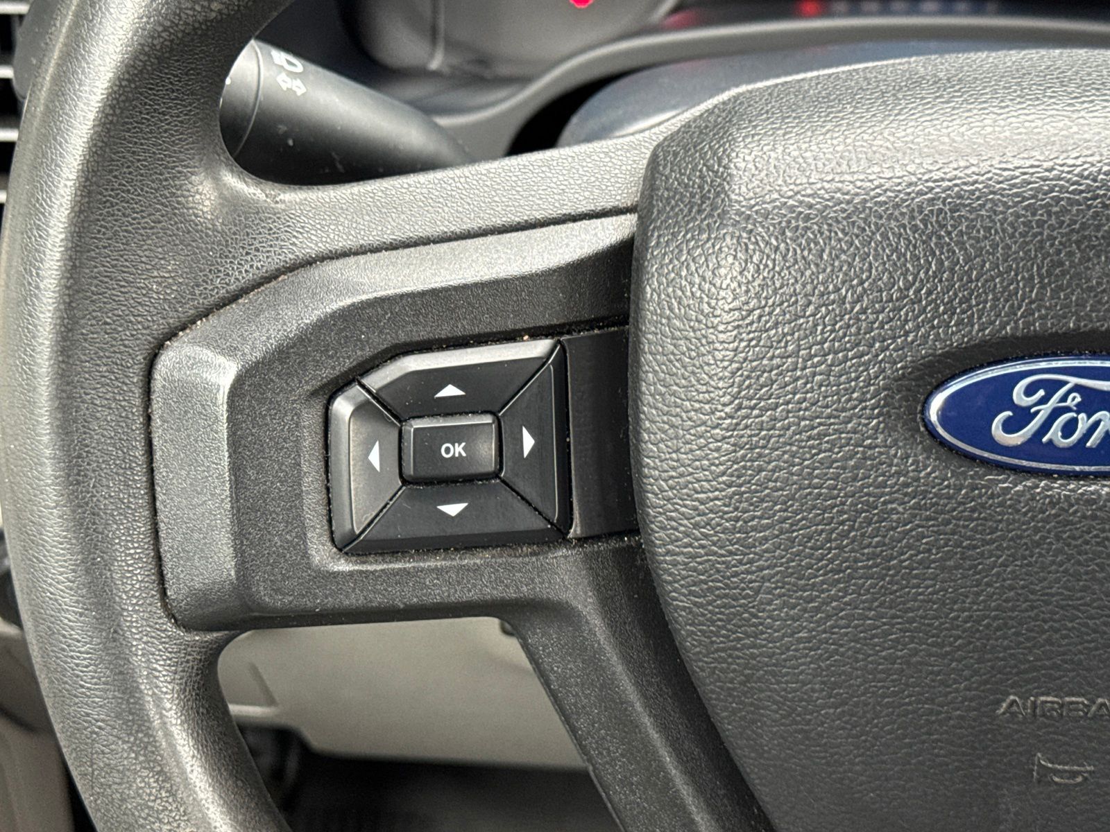 Used 2022 Oxford White Ford XL image 15