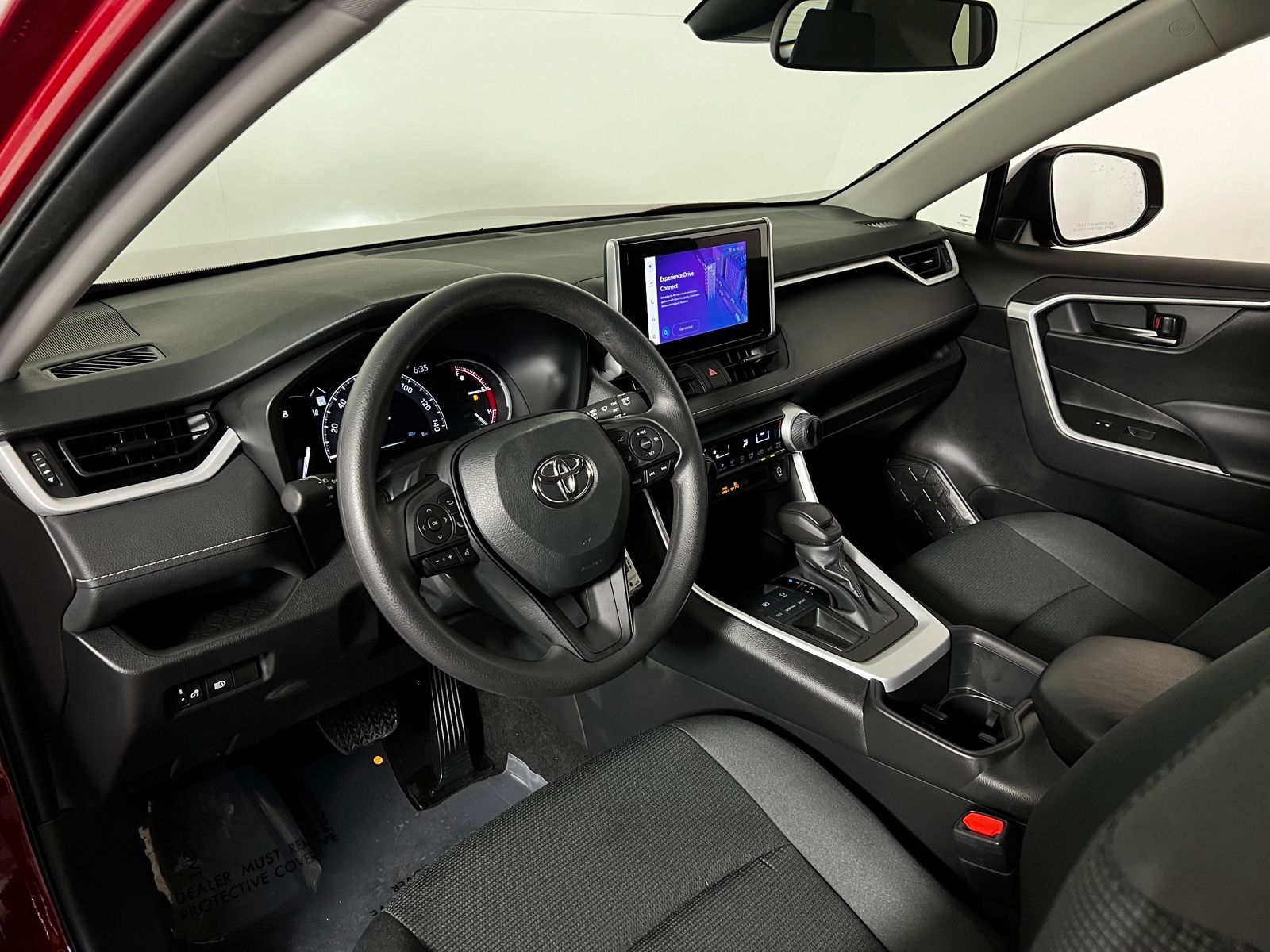 Thumbnail: 2025 Toyota RAV4 - 9