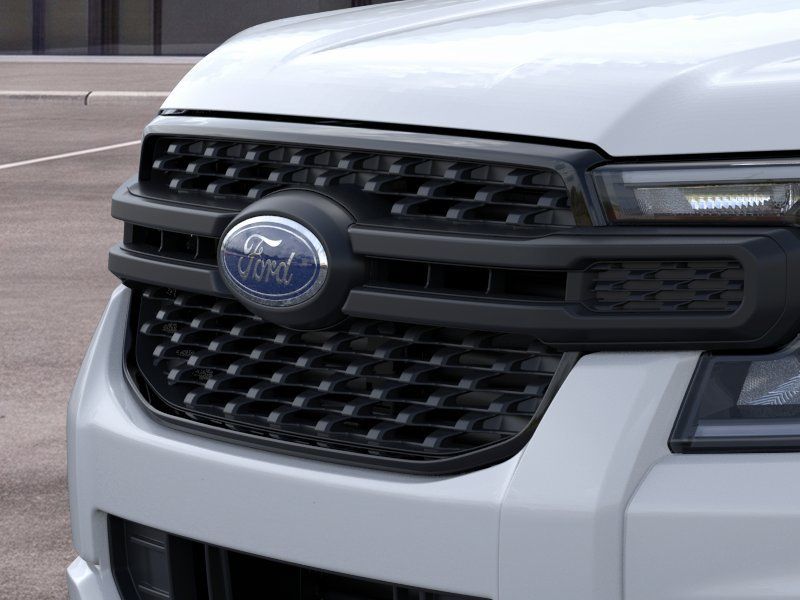 New 2026 Oxford White Ford XL image 17