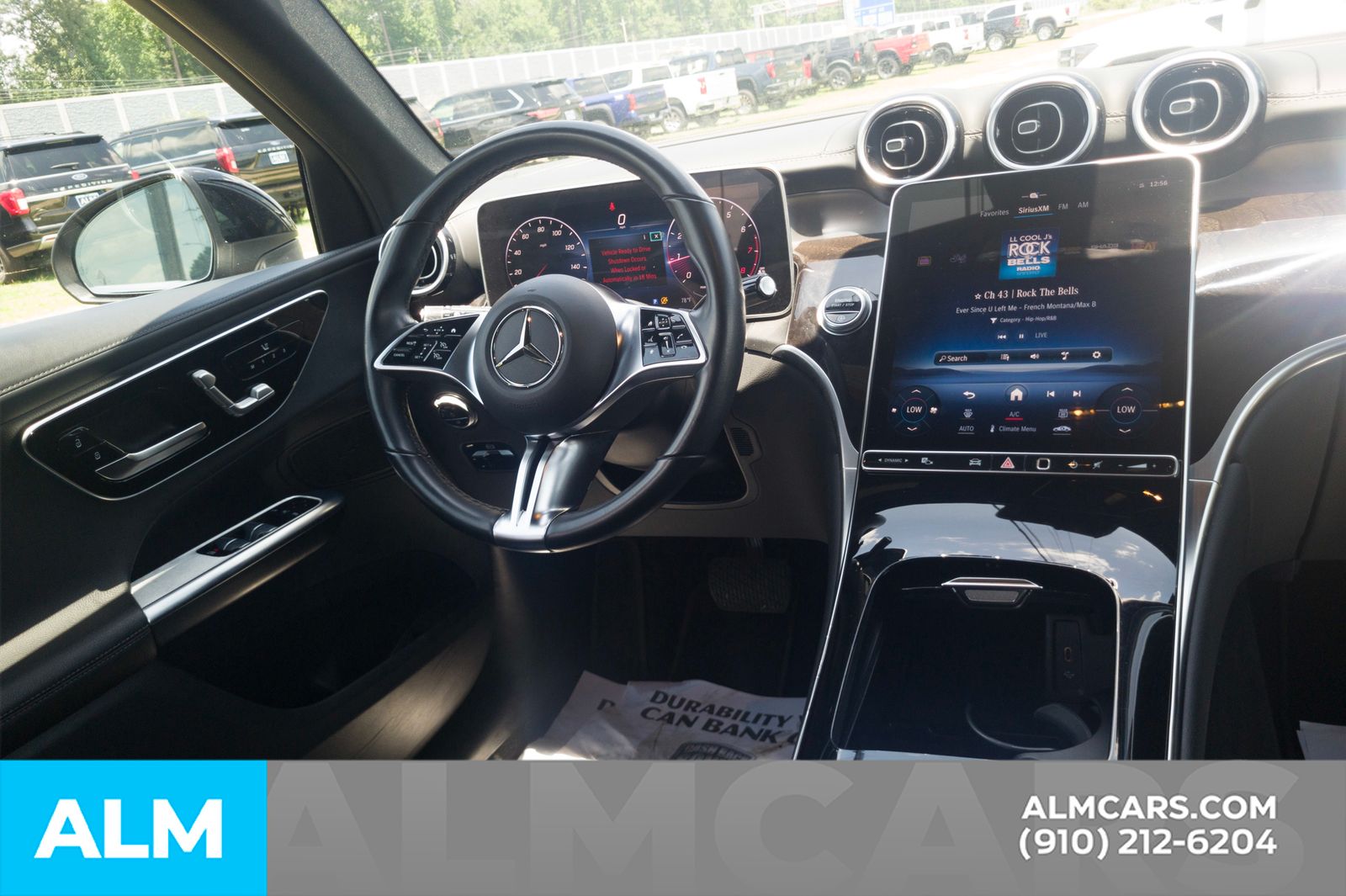 Used 2024 Black Mercedes-Benz GLC 300 image 22