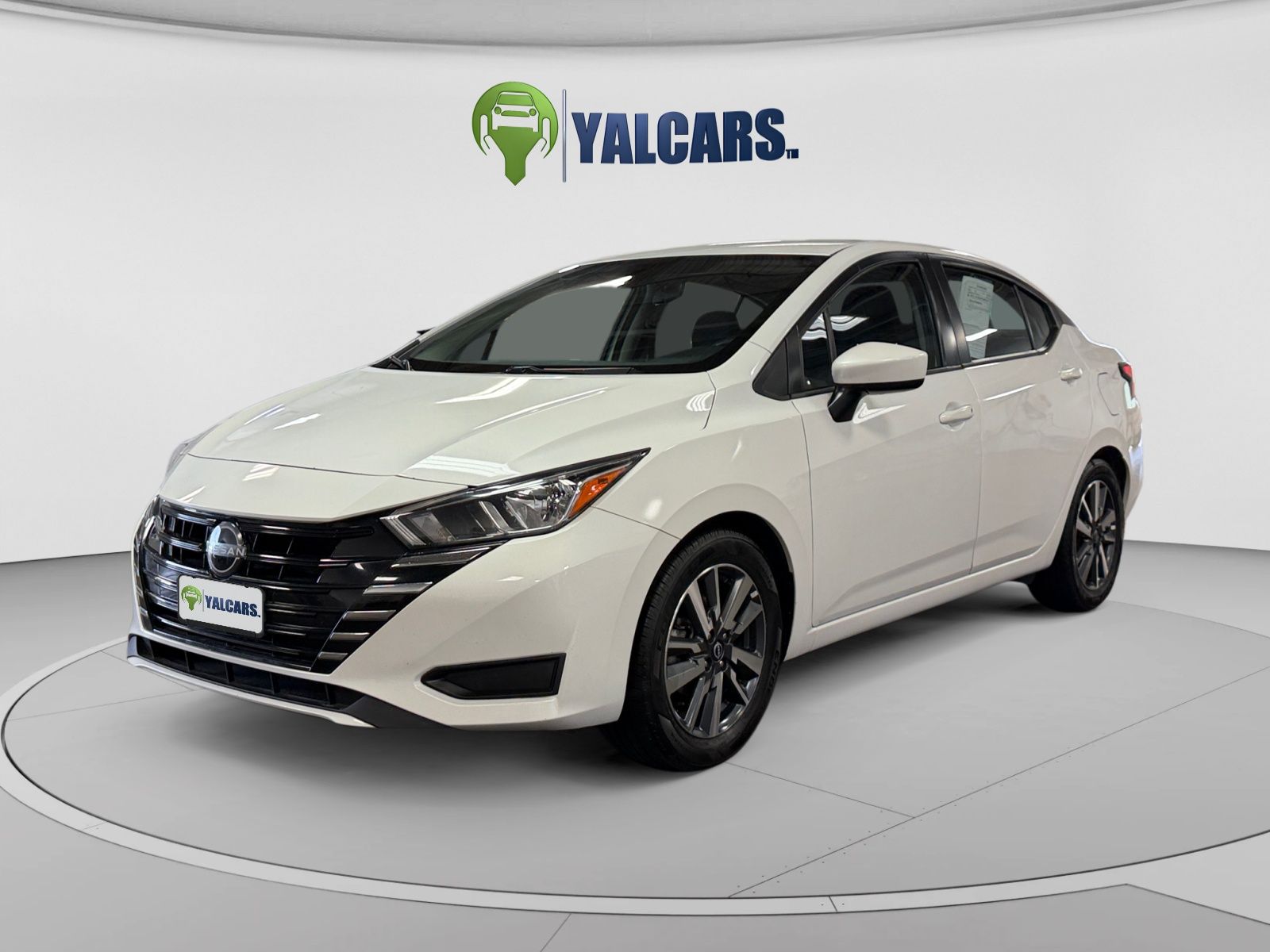Aspen White 2023 Nissan Versa Sedan Front-Wheel Drive Continuously Variable Transmission