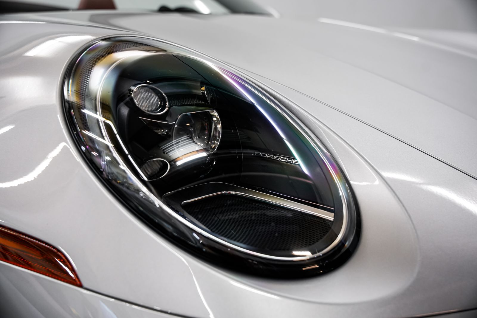2021 Porsche 911 Carrera 4S — photo 43