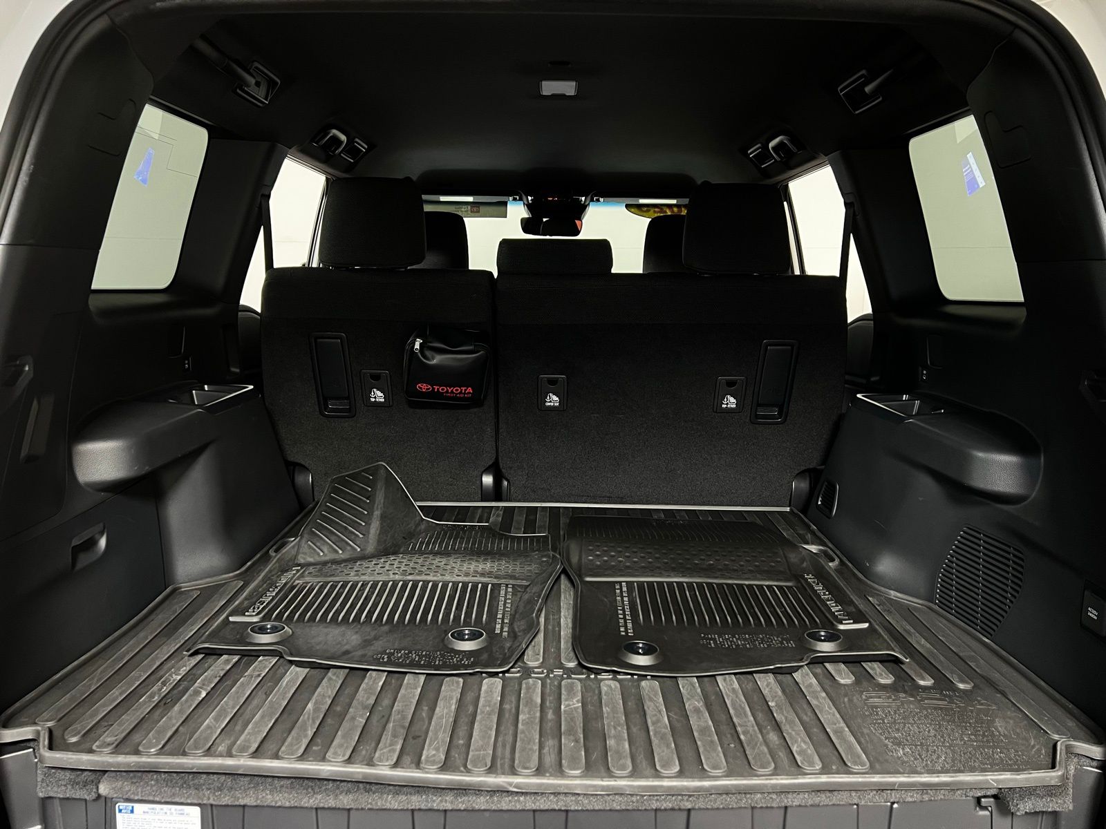 Thumbnail: 2025 Toyota Land Cruiser - 26