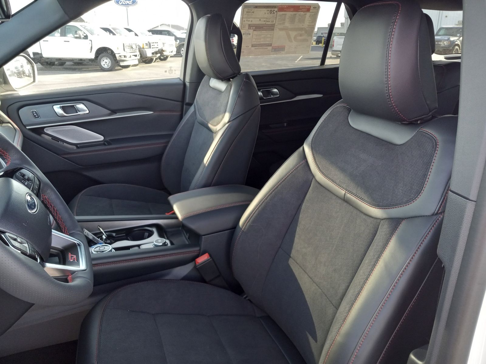 2026 Ford Explorer image 13