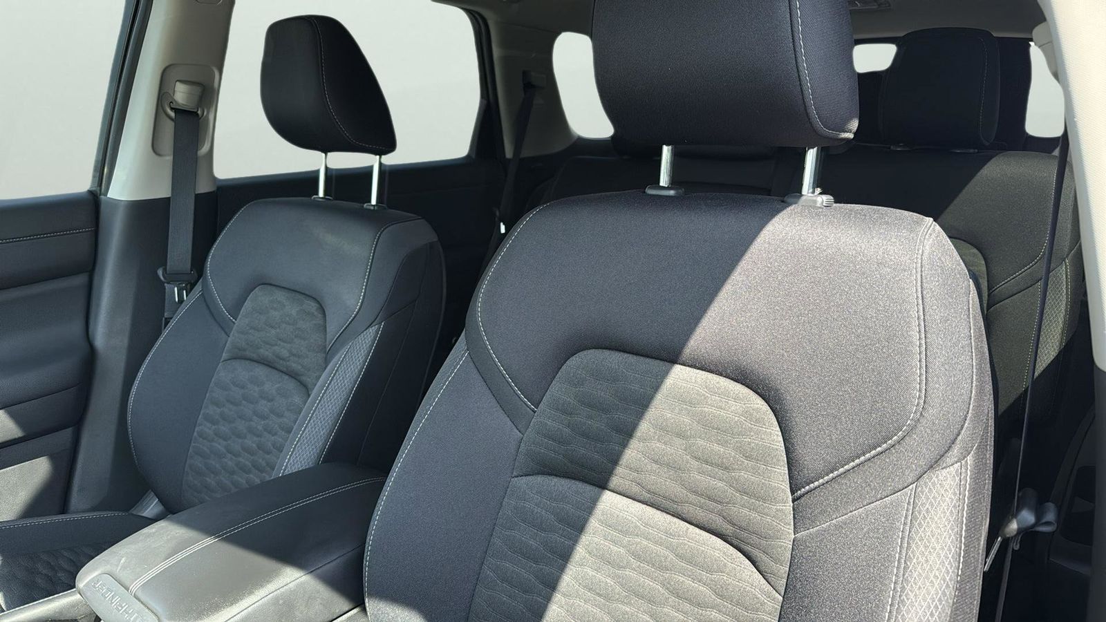 Used Car 2024 Nissan Pathfinder  Sv For Sale Under $30,000 In Austin, Texas