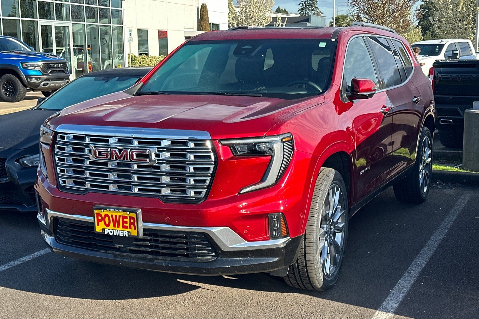 View vehicle photo 2